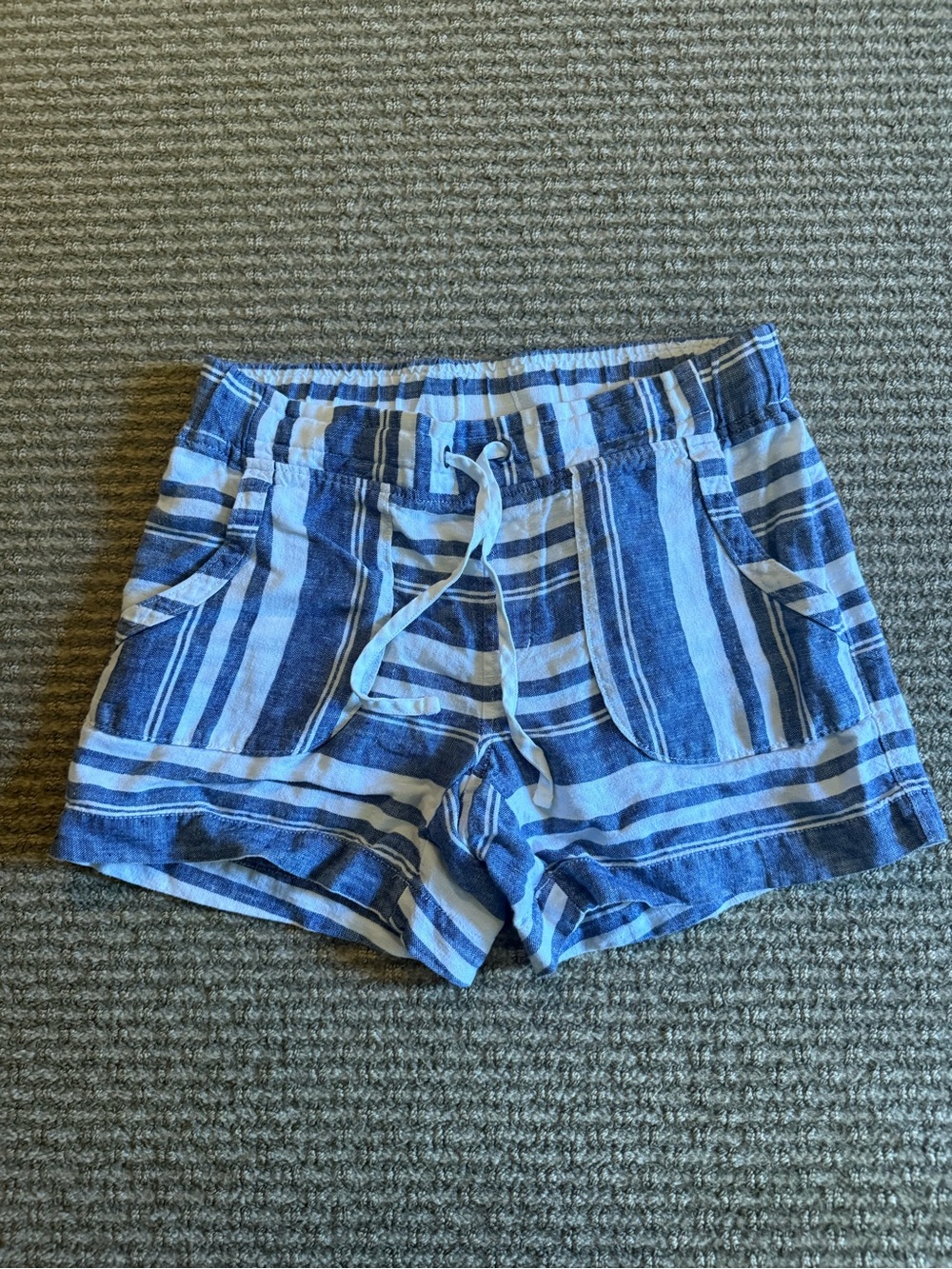 Athleta Blue and White Striped Women’s Shorts